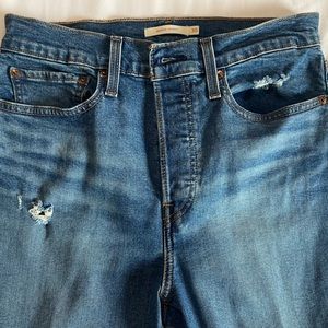Levis wedgie skinny jeans LIKE NEW